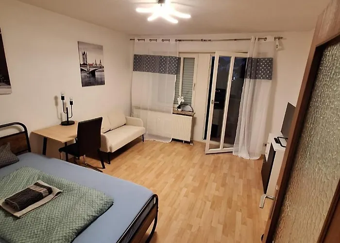 Kleines Mit Terasse *